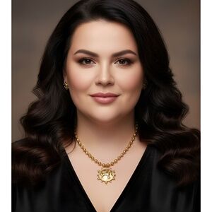 Smokey Hound Dog Necklace Set